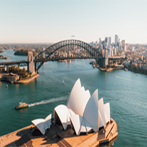 The Australian government proposes a law to punish immigrants who breach visa conditions